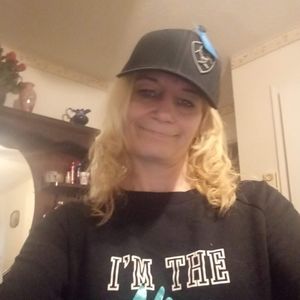 Meet your Posher, Stacy